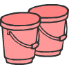 一些粉红色的水桶